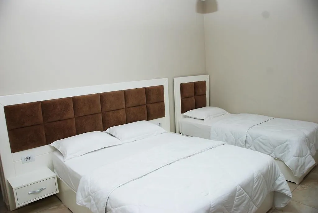 Hotel Mare Ksamil